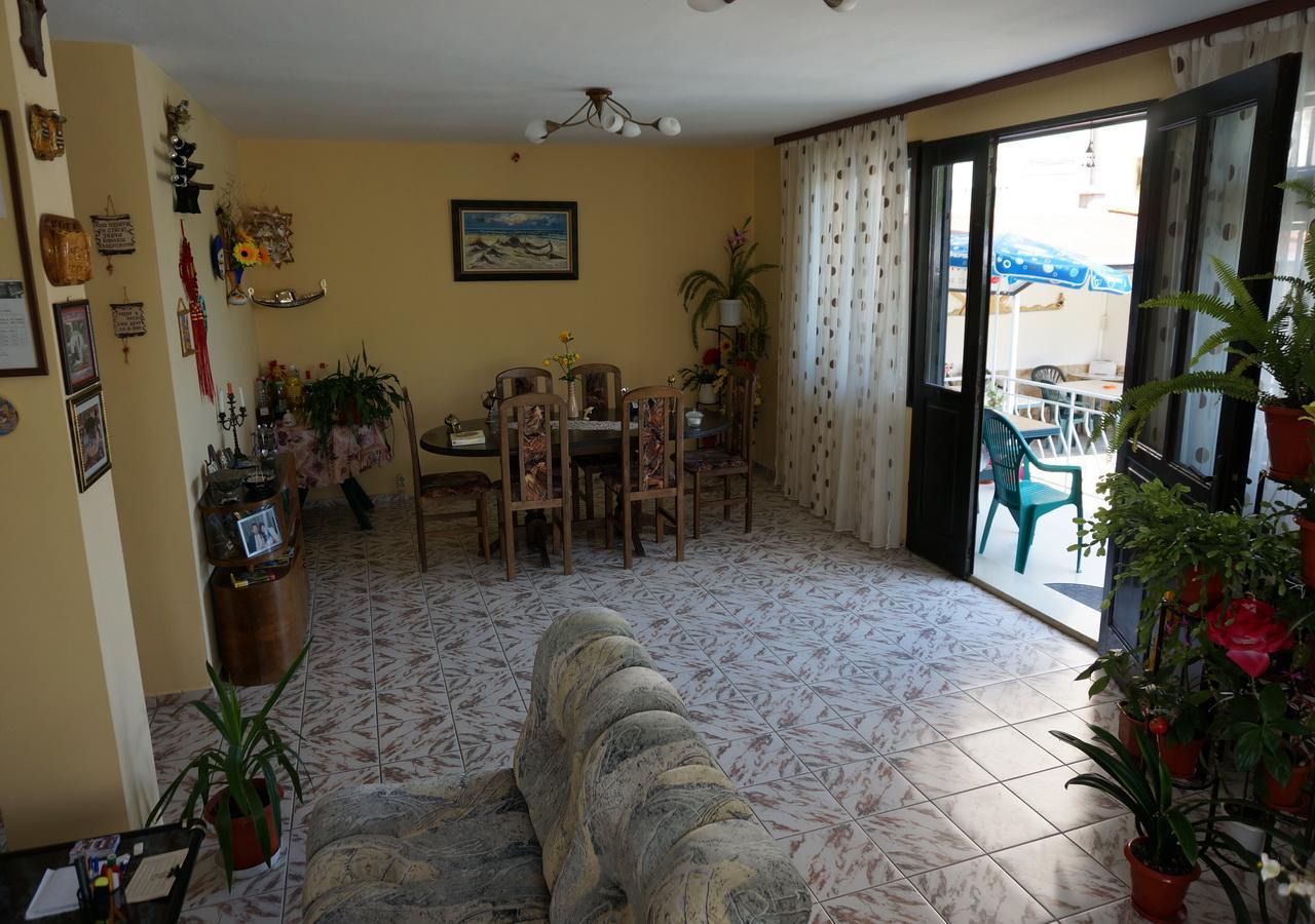 Villa Kosara Άγιος Κωνσταντίνος και Ελένη Εξωτερικό φωτογραφία